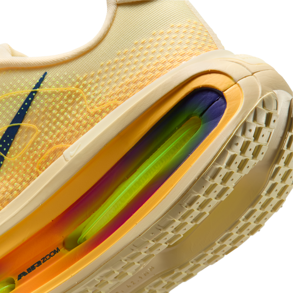 Nike Vomero Premium Alabaster | HQ2050-701