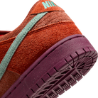 Nike SB Dunk Low Mystic Red Rosewood