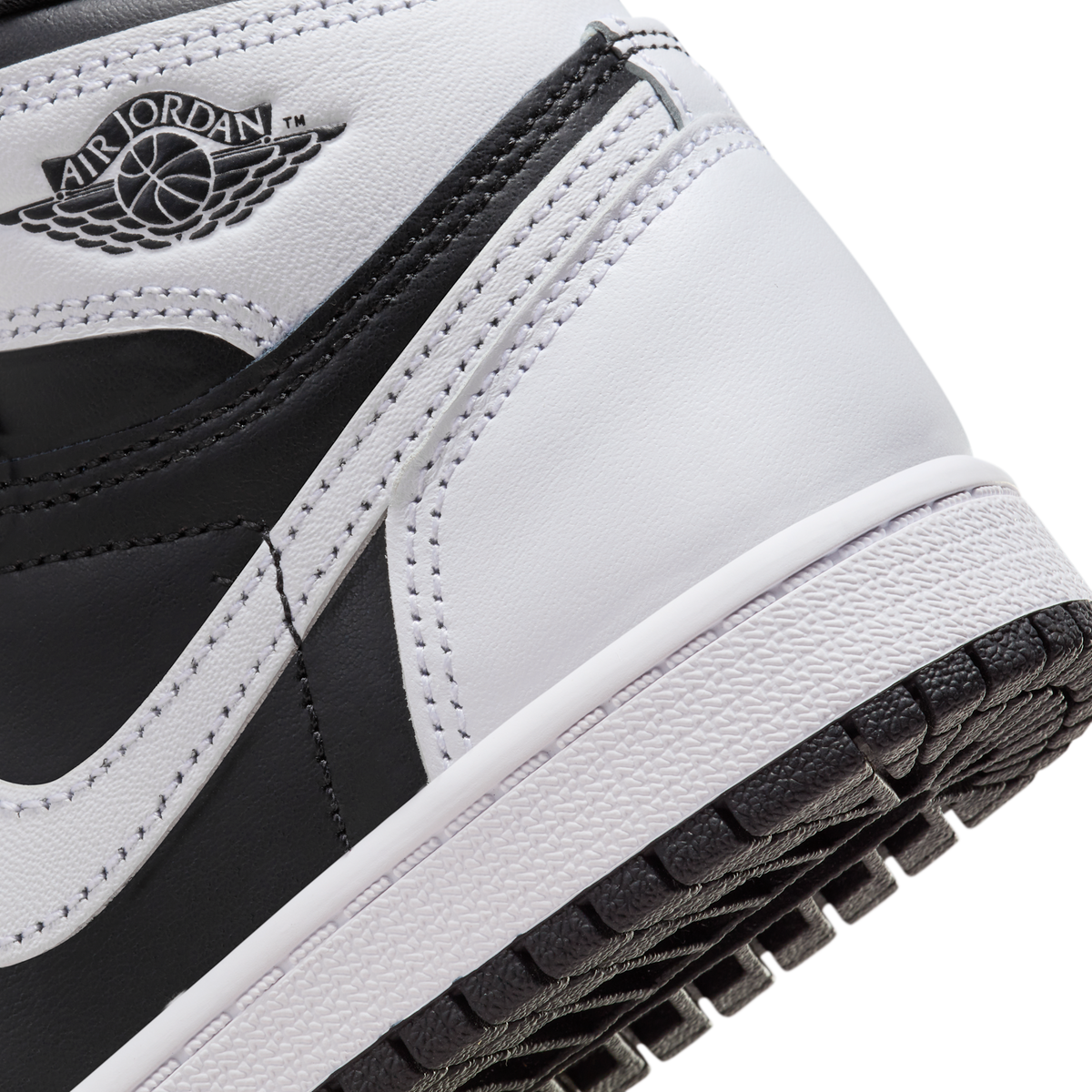 Jordan 1 Retro High OG Black White (PS)