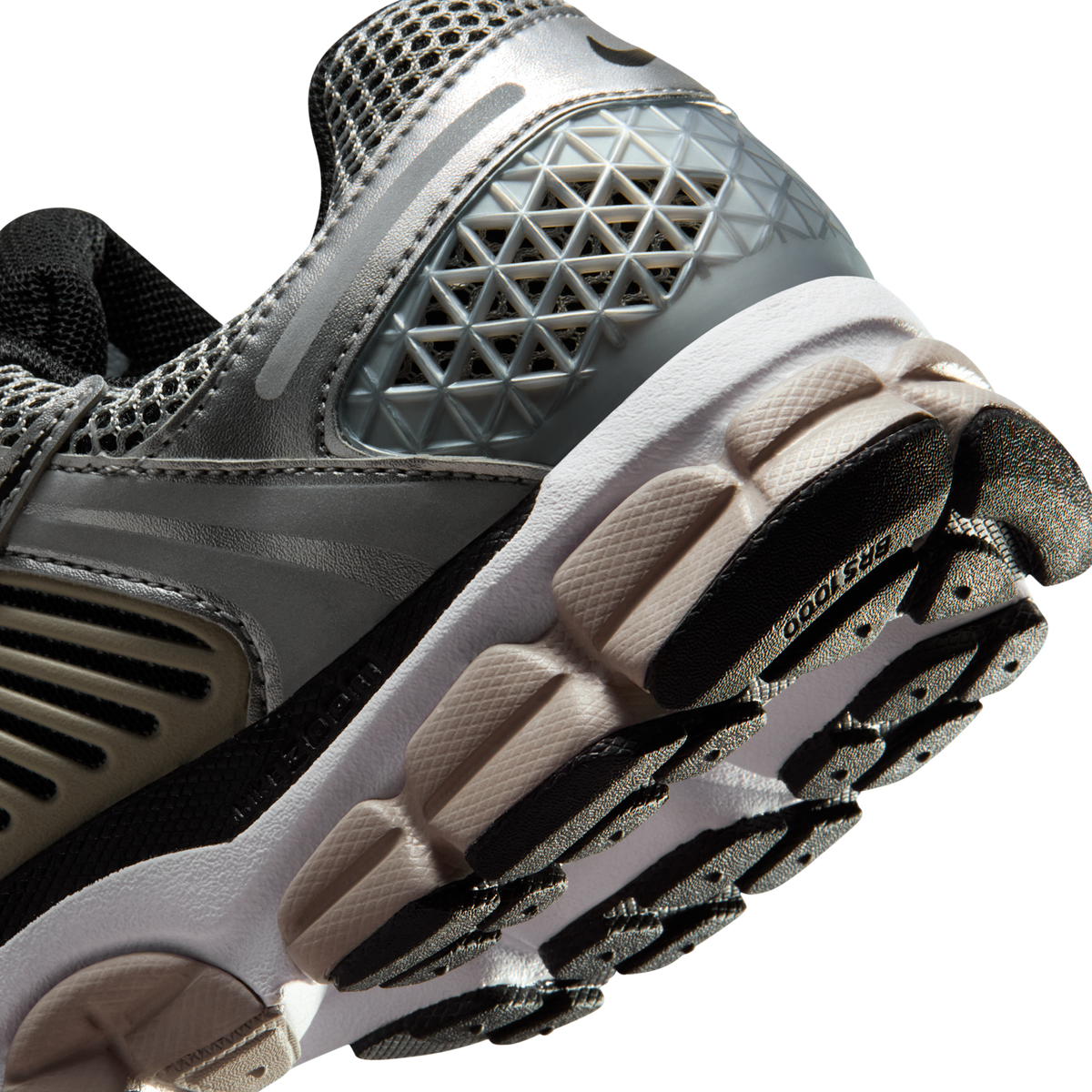 Nike Zoom Vomero 5 Metallic Silver College Grey