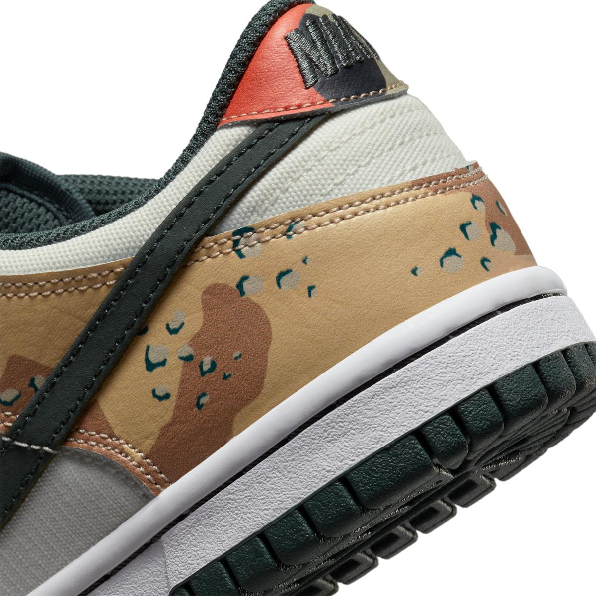 Nike Dunk Low Sail Multi-Camo (GS) | DB1909-100