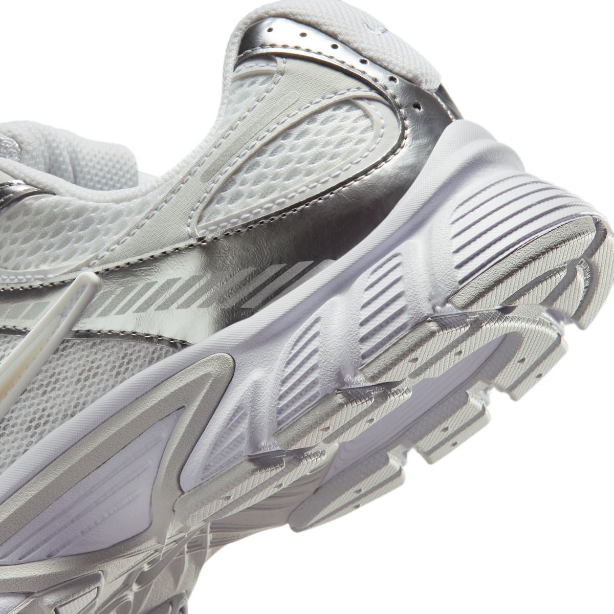 Nike V5 RNR White Metallic Platinum Pure Platinum Metallic Silver (Women's)