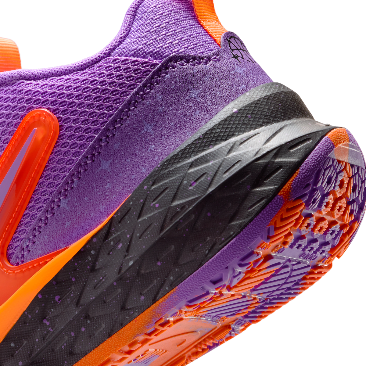 Nike Team Hustle D 12 Bright Violet Total Orange (GS)