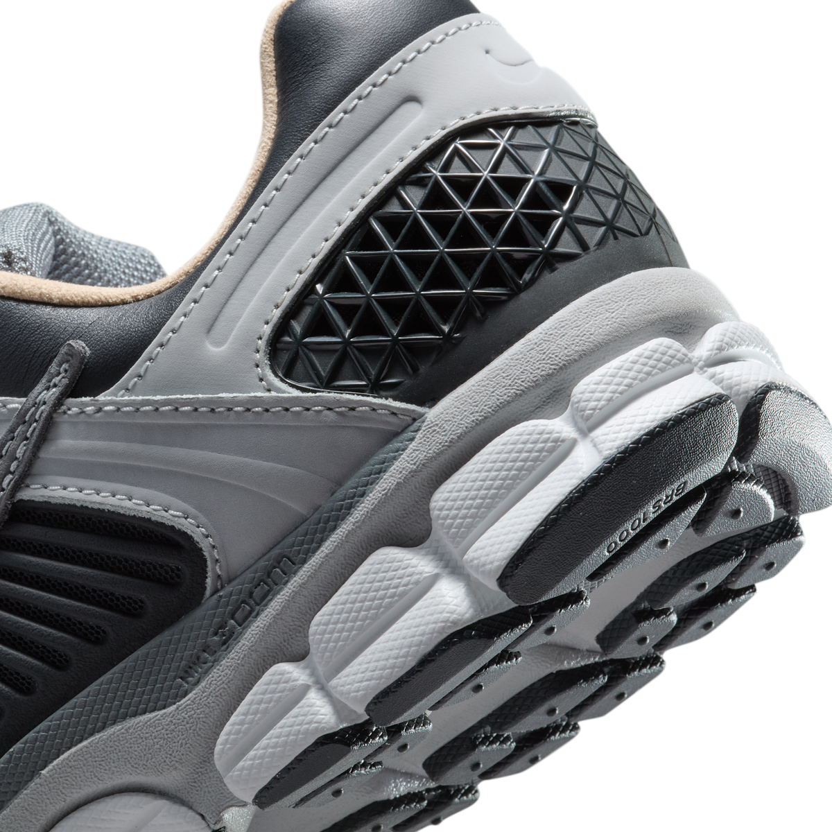 Nike Zoom Vomero 5 Dark Smoke Grey Vachetta