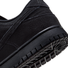 Nike Dunk Low SE Triple Black