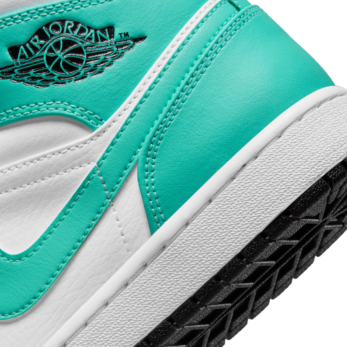Jordan 1 Mid Tropical Twist Igloo