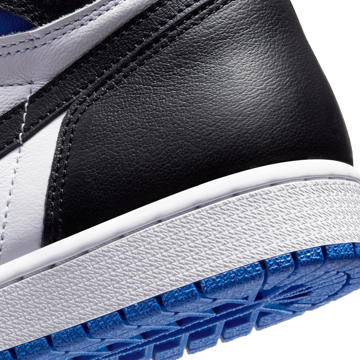 Jordan 1 Retro High Royal Toe