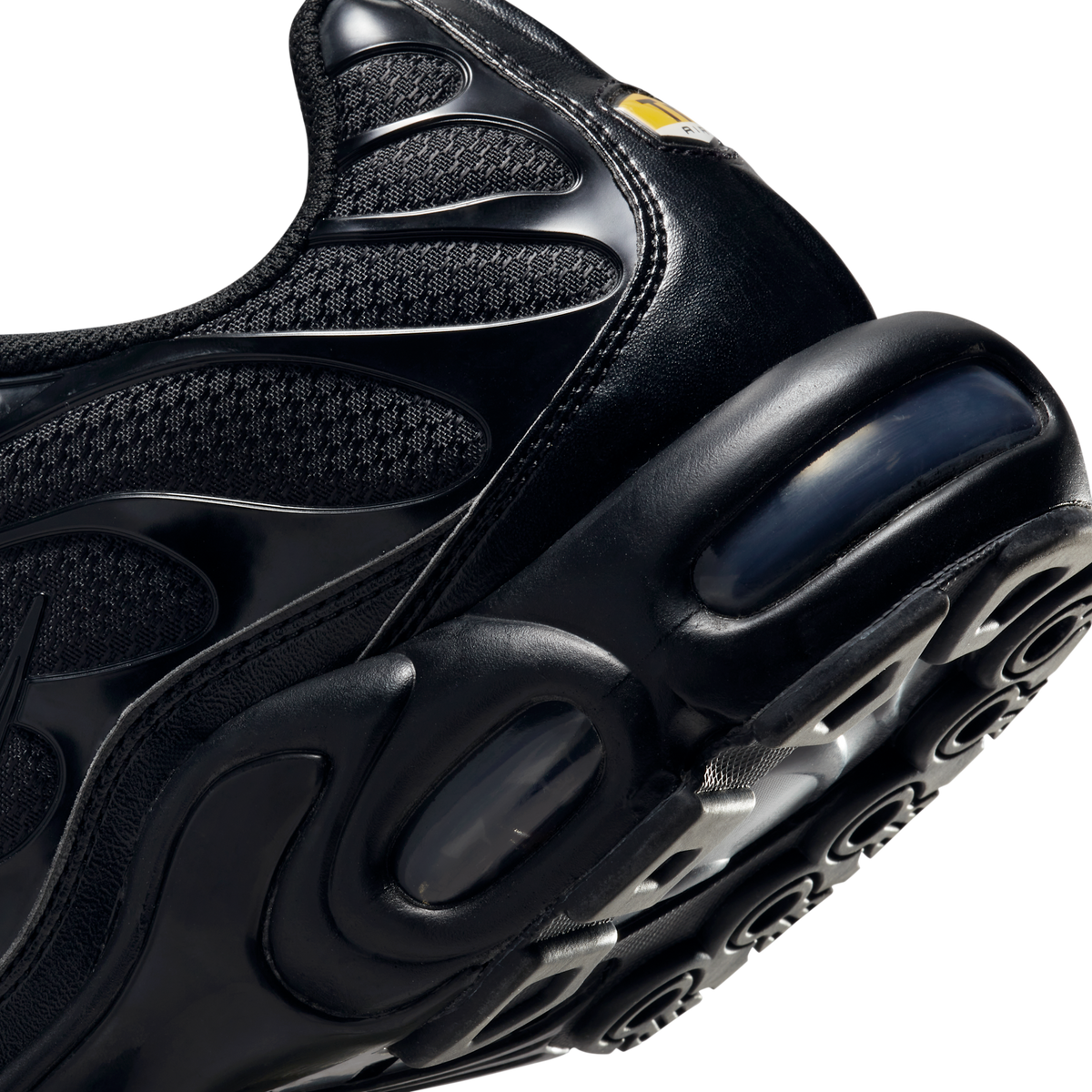 Nike Air Max Plus Triple Black