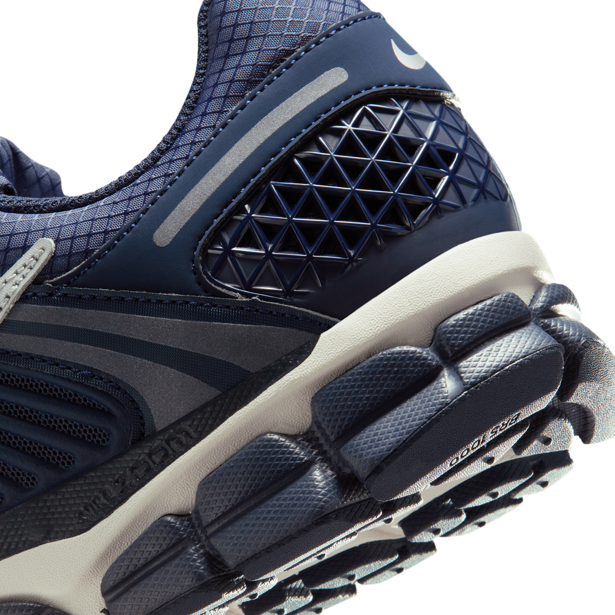 Nike Zoom Vomero 5 SE Blue Void Midnight Navy