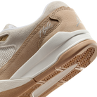 Jordan Flight Court SE Light Orewood Brown Sail (Women's)