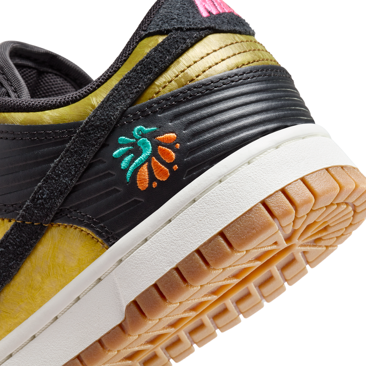 Nike Dunk Low Día De Muertos (Women's)