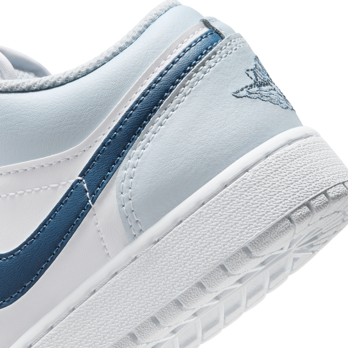 Jordan 1 Low White Aura Squadron Blue (GS)
