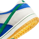 Nike SB Dunk Low Hyper Royal Malachite