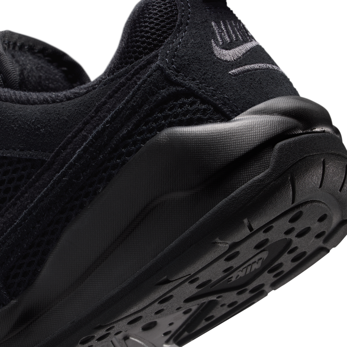 Jordan CMFT Era Black Anthracite (GS)