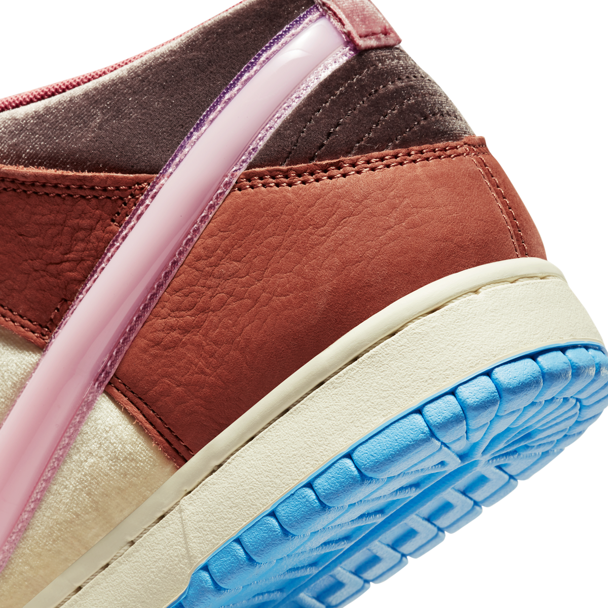 Nike Dunk Mid Social Status Free Lunch Chocolate Milk