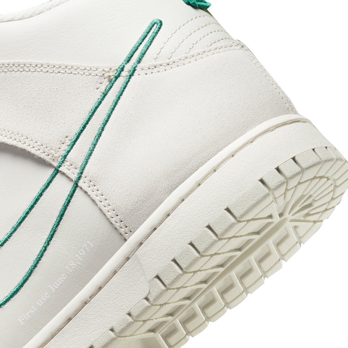 Nike Dunk High First Use Sail