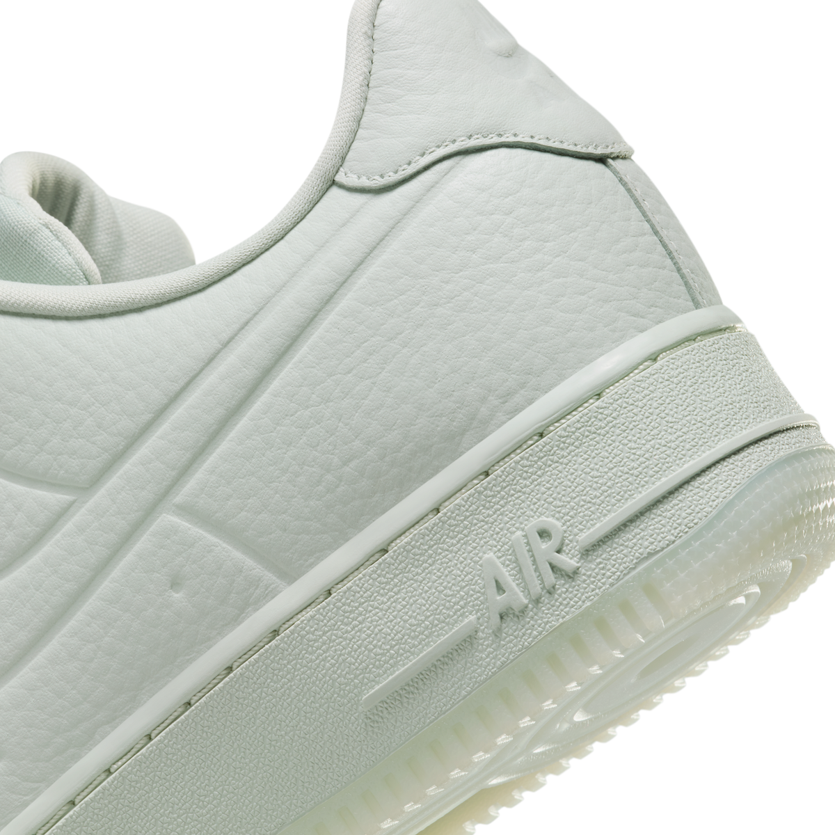 Nike Air Force 1 Low '07 Pro-Tech Waterproof Light Silver