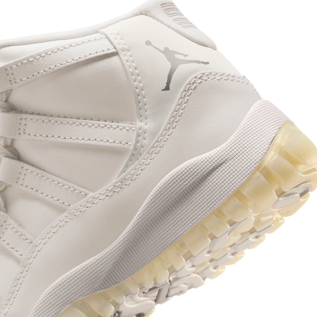 Jordan 11 Retro Pearl (PS)