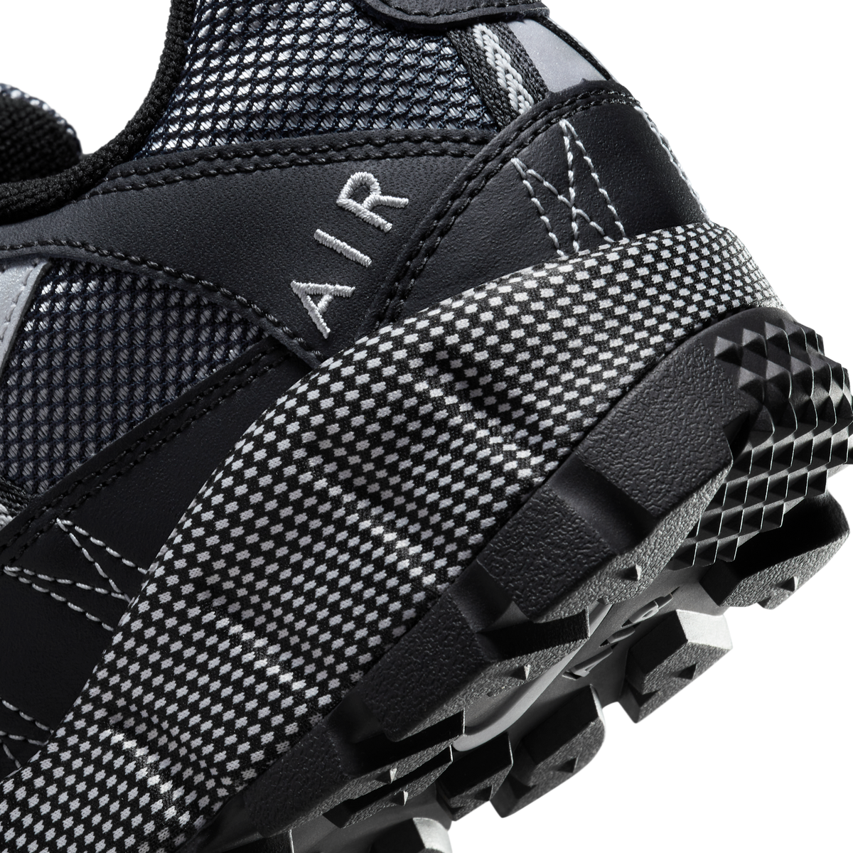 Nike Air Humara QS Black Metallic Silver