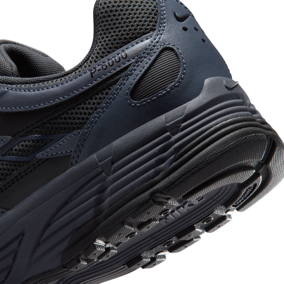 Nike P-6000 Dark Smoke Grey