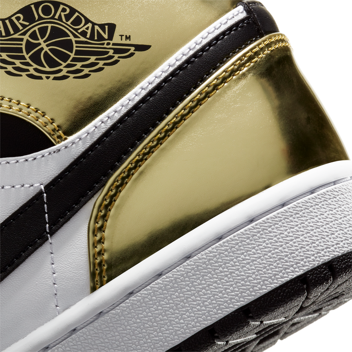 Jordan 1 Mid Metallic Gold Black White
