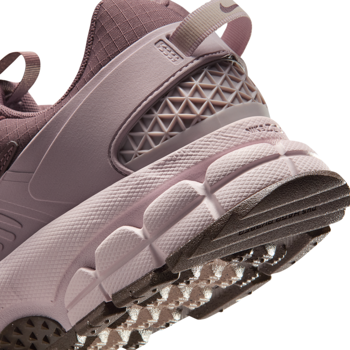Nike Zoom Vomero 5 Roam Tattoo Particle Rose (Women's)