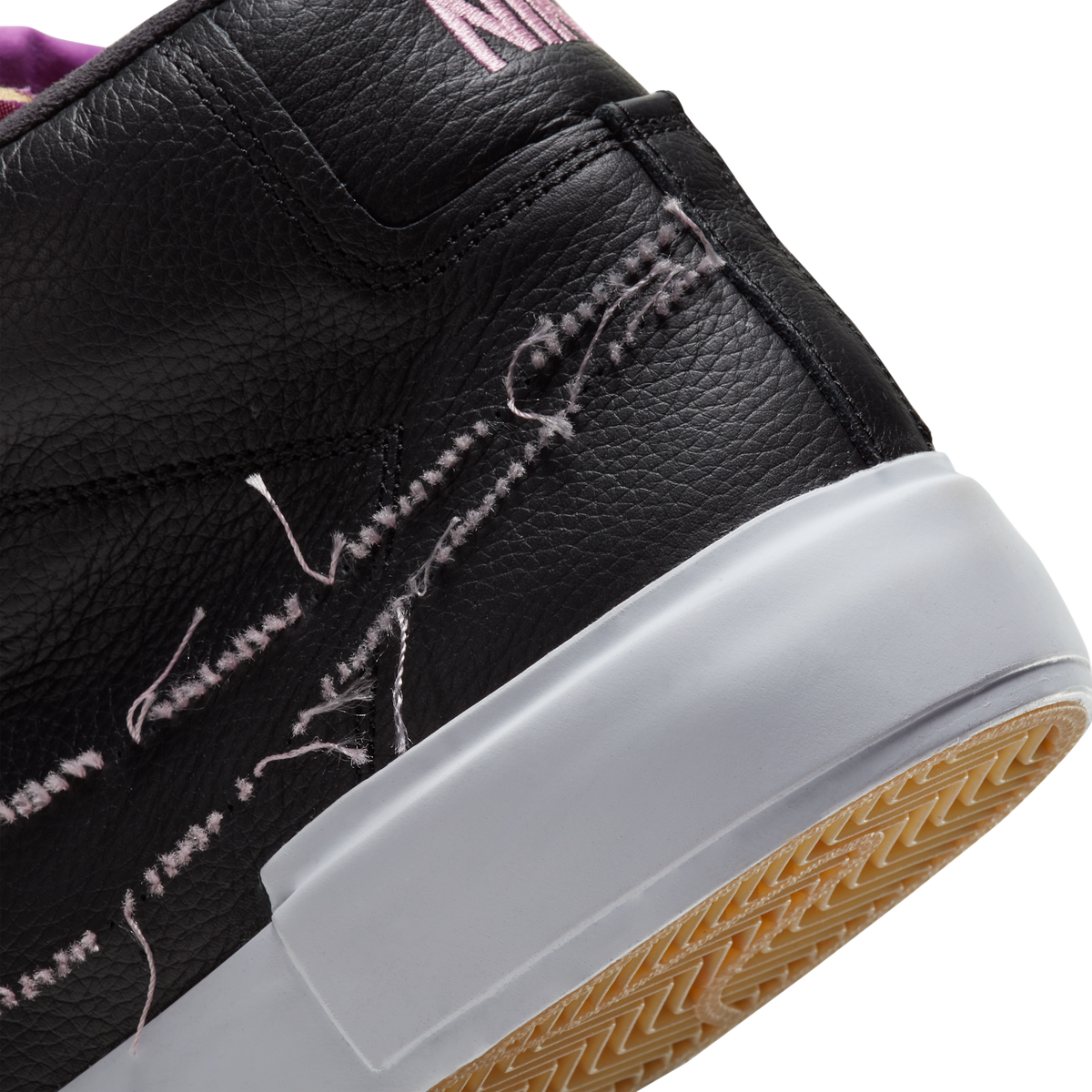 Nike SB Zoom Blazer Mid Edge Black Pink Rise | DA2189-002
