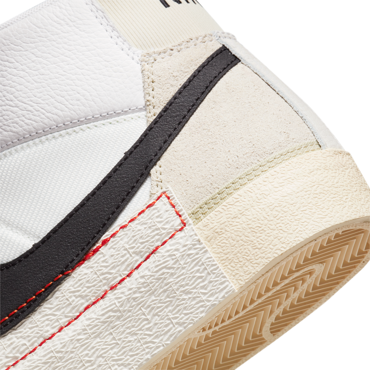 Nike Blazer Mid 77 Pro Club White Black Light Bone Summit White | DQ7673-100