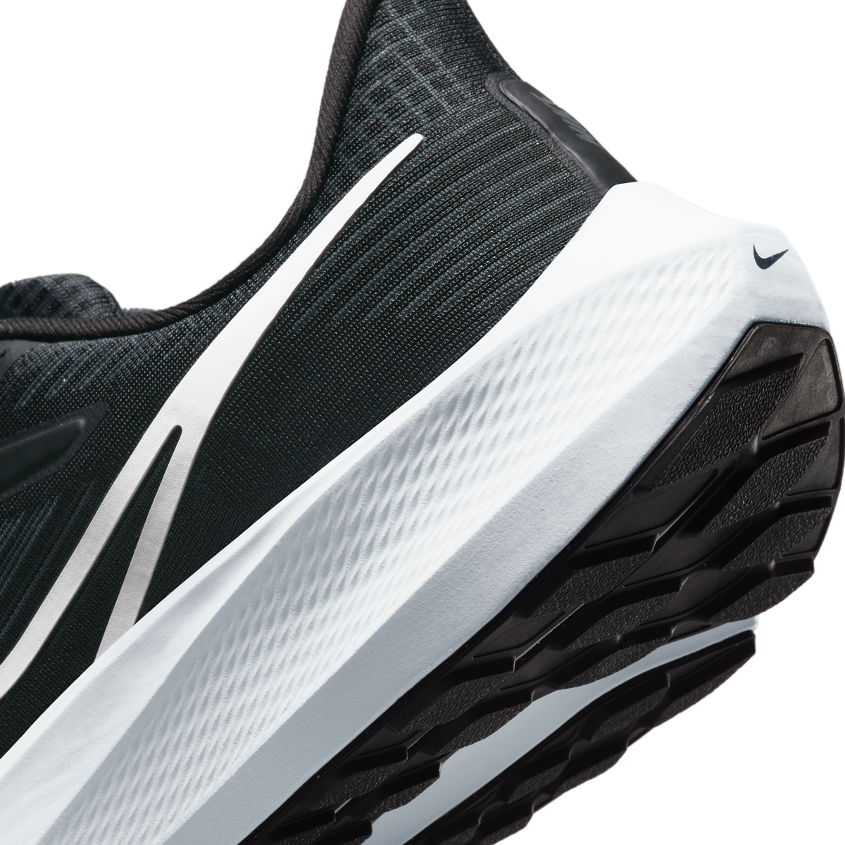 Nike Air Zoom Pegasus 39 Black White