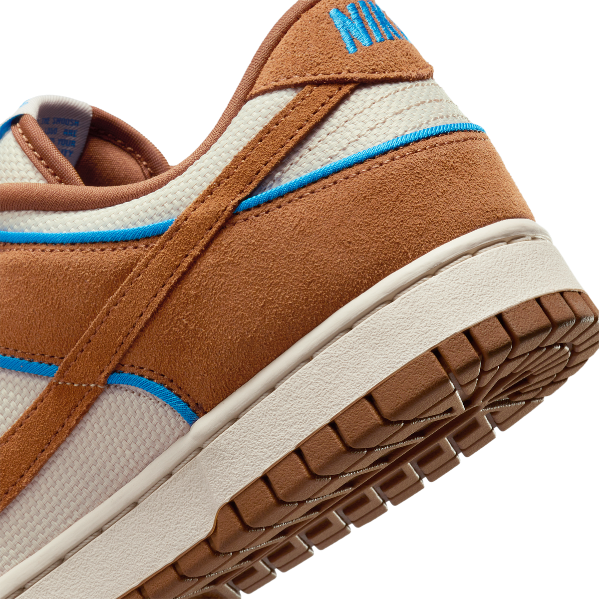 Nike Dunk Low Retro Premium Light British Tan