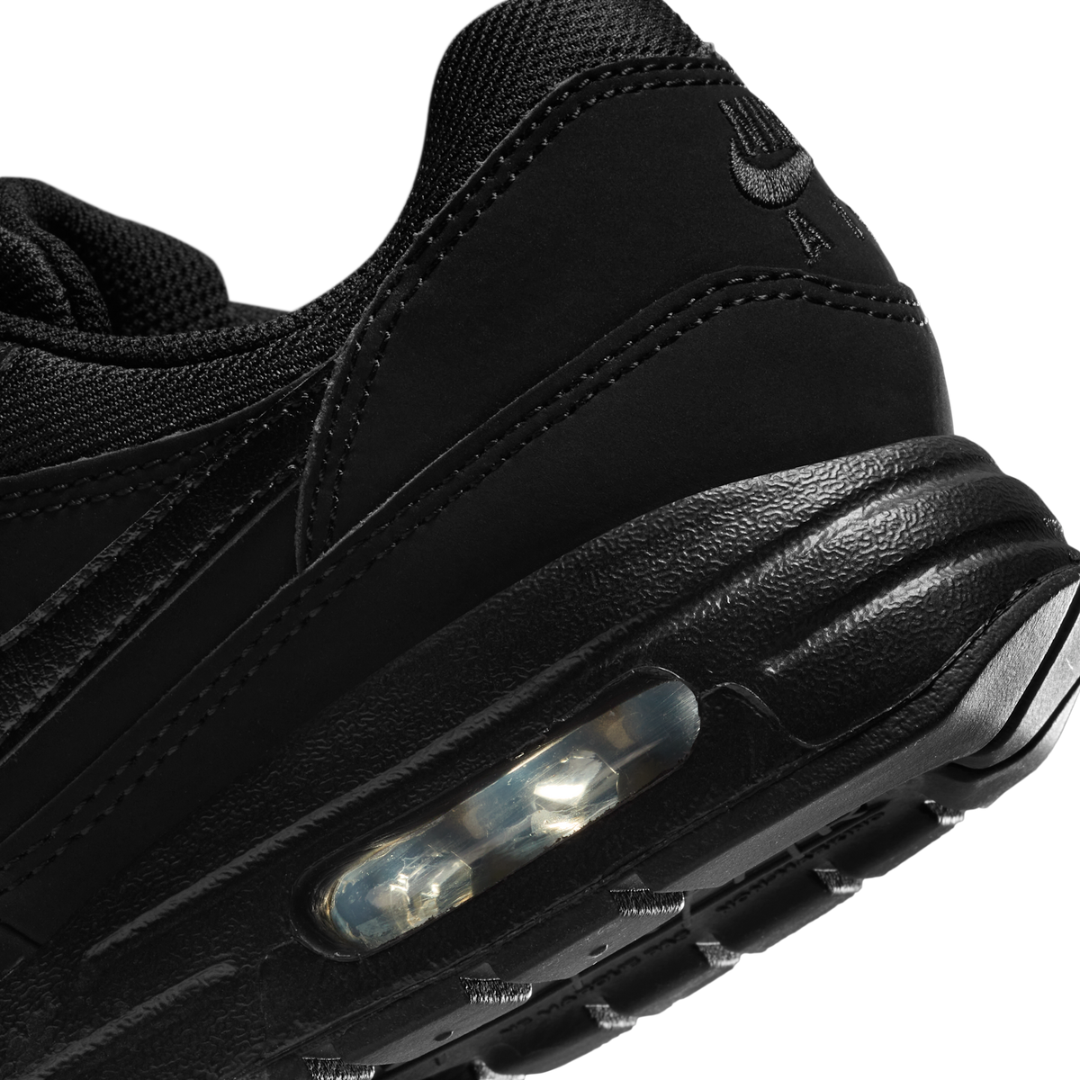 Nike Air Max 1 Triple Black (GS)