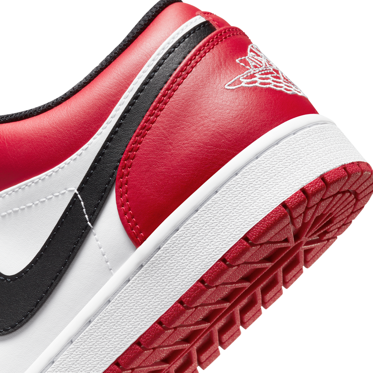 Jordan 1 Low Bred Toe