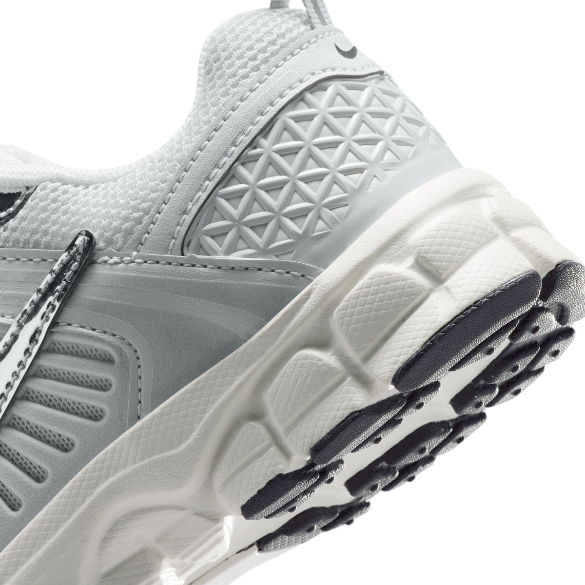 Nike Vomero 5 Photon Dust Gridiron Chrome (PS)