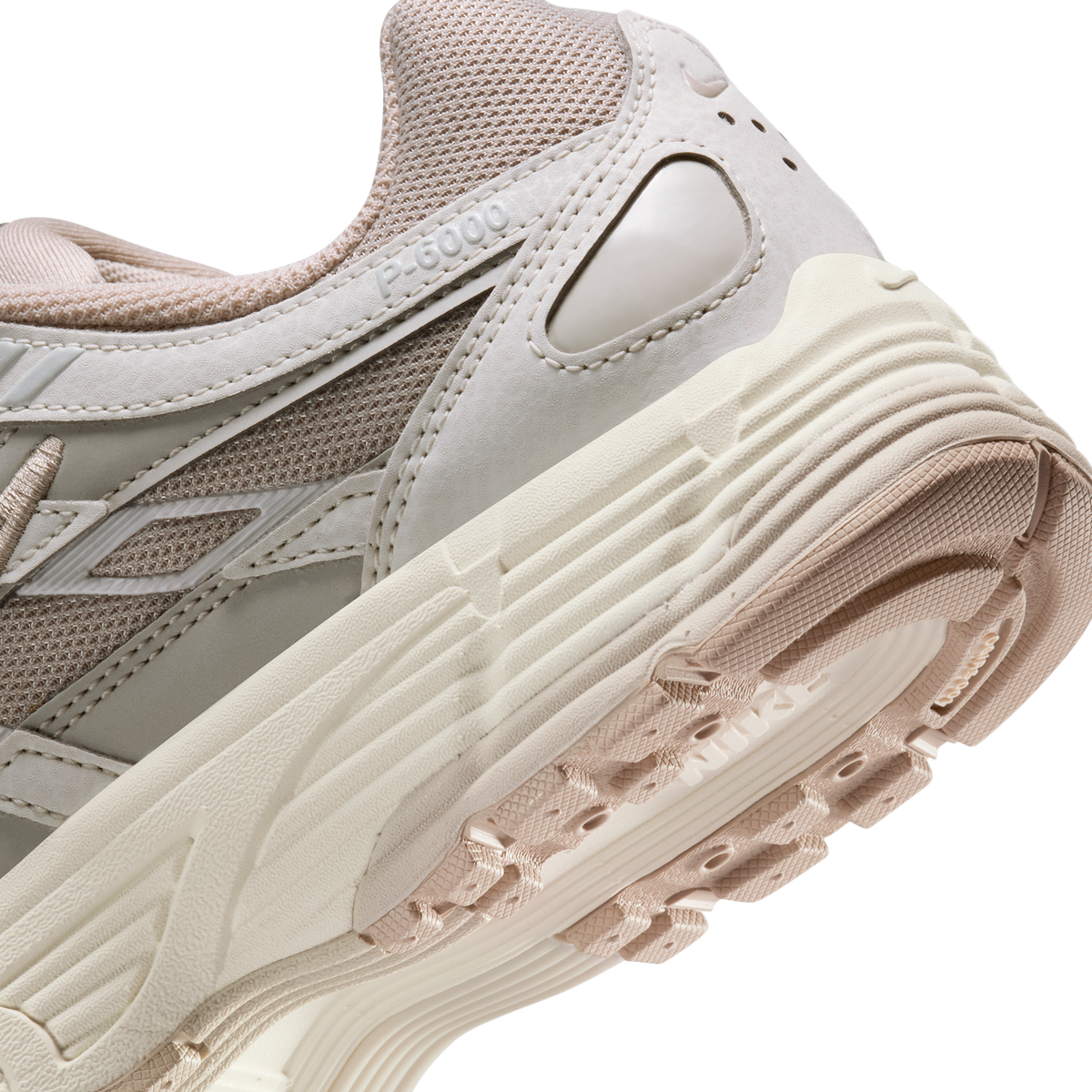 Nike P-6000 Sail Light Bone Cream (Women's)