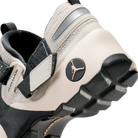 Jordan Trunner LX Light Orewood Brown (Women's)