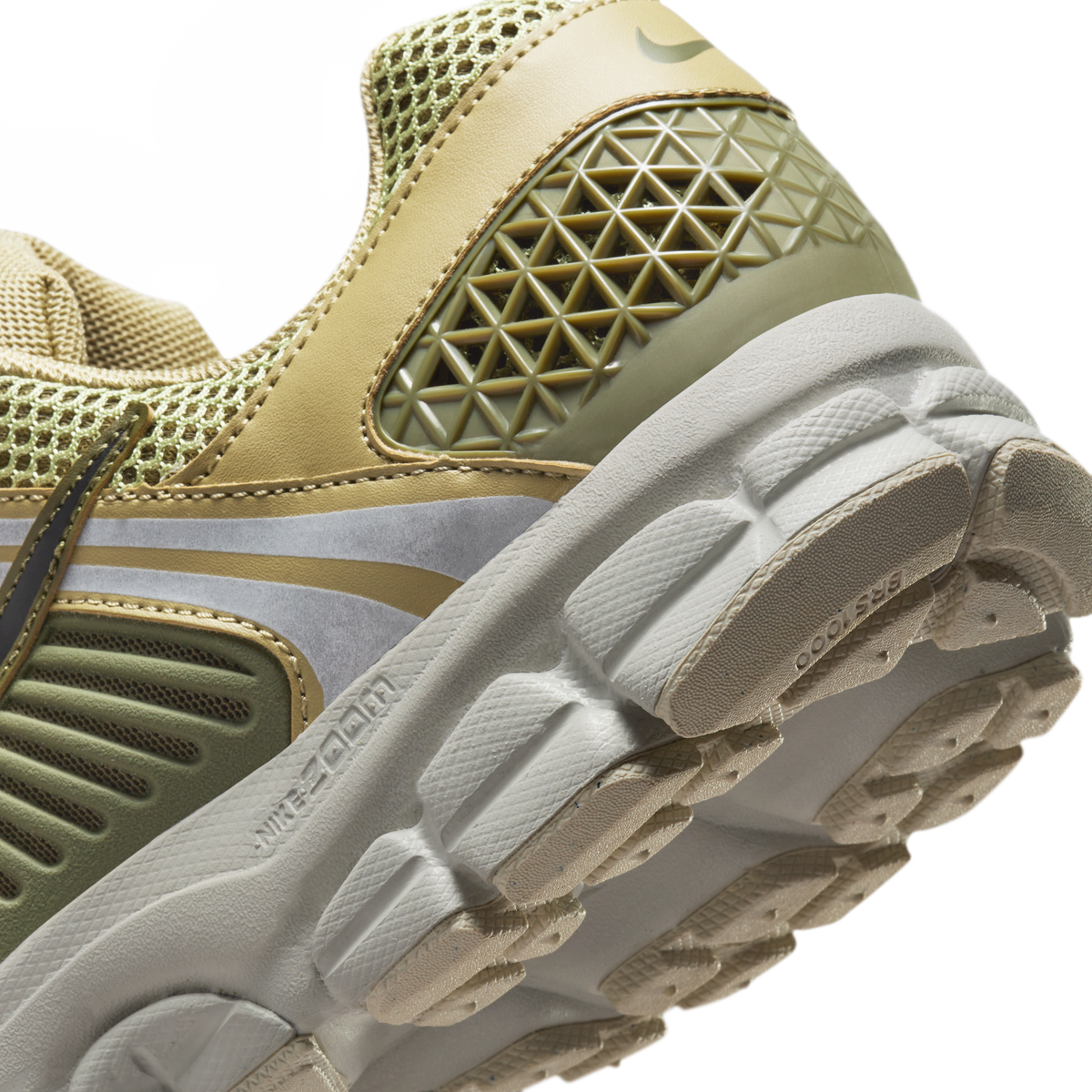 Nike Zoom Vomero 5 Neutral Olive