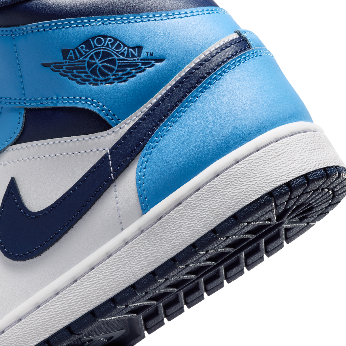 Jordan 1 Mid University Blue Midnight Navy