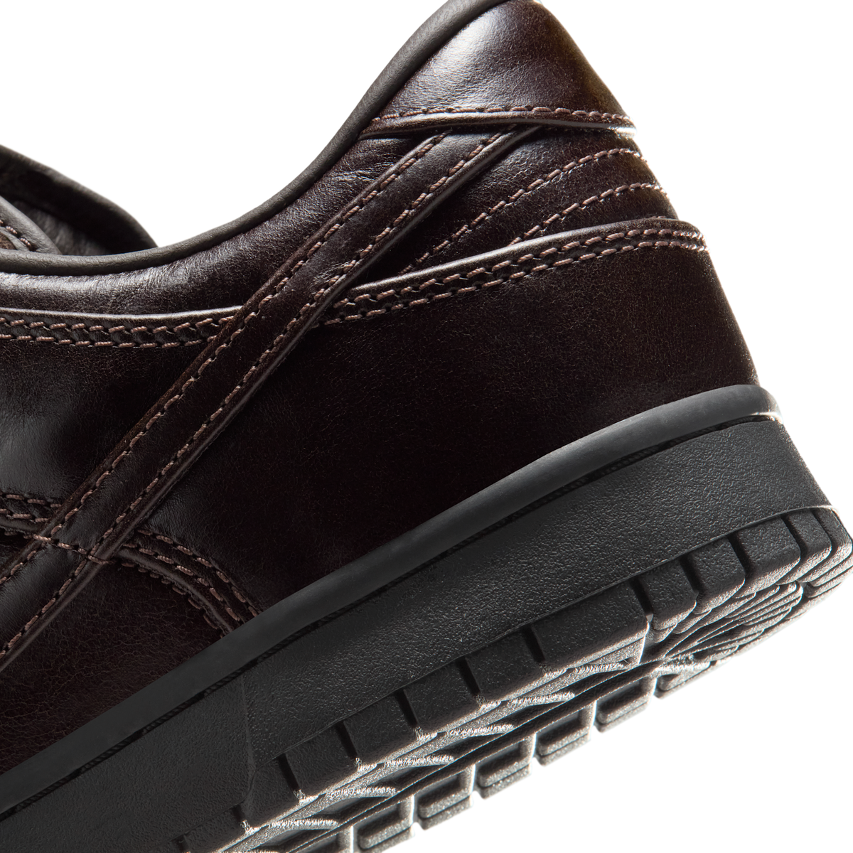 Nike Dunk Low Retro Premium Classic Brown Black