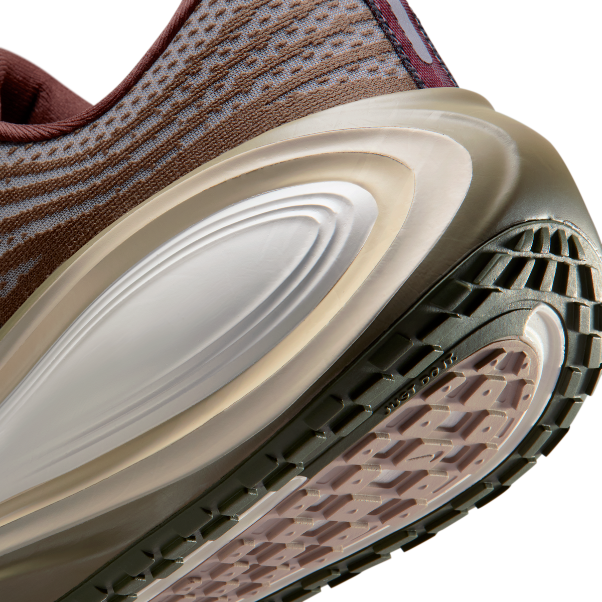 Nike Vomero Plus Caldera Brown Dark Field Brown
