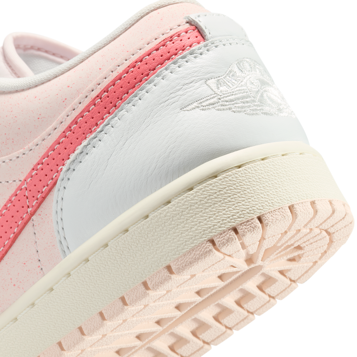 Jordan 1 Low SE Strawberry Milkshake (Women's)