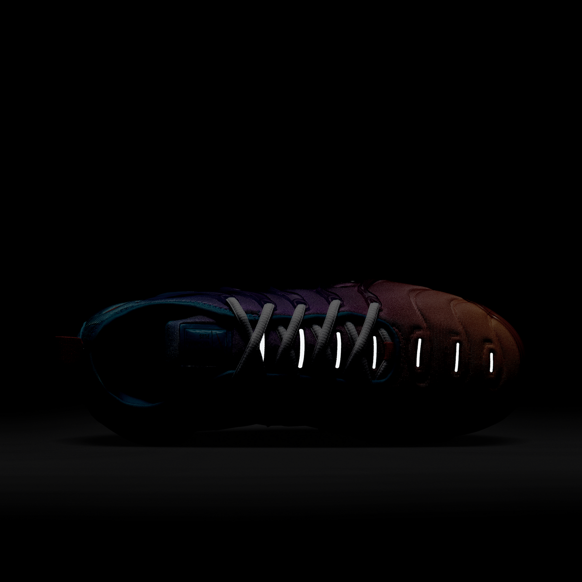 Nike Air VaporMax Plus Fuchsia Dream Bright Crimson Gradient (Women's) | FD0823-500