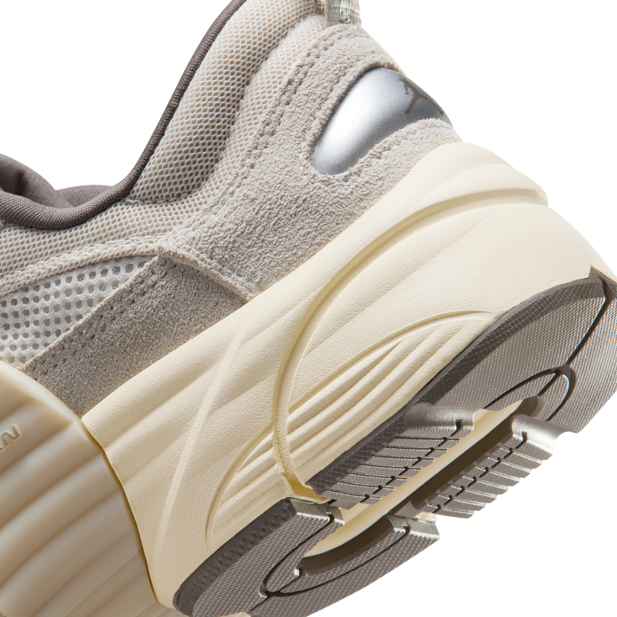 Jordan Trunner O/S Light Orewood Brown