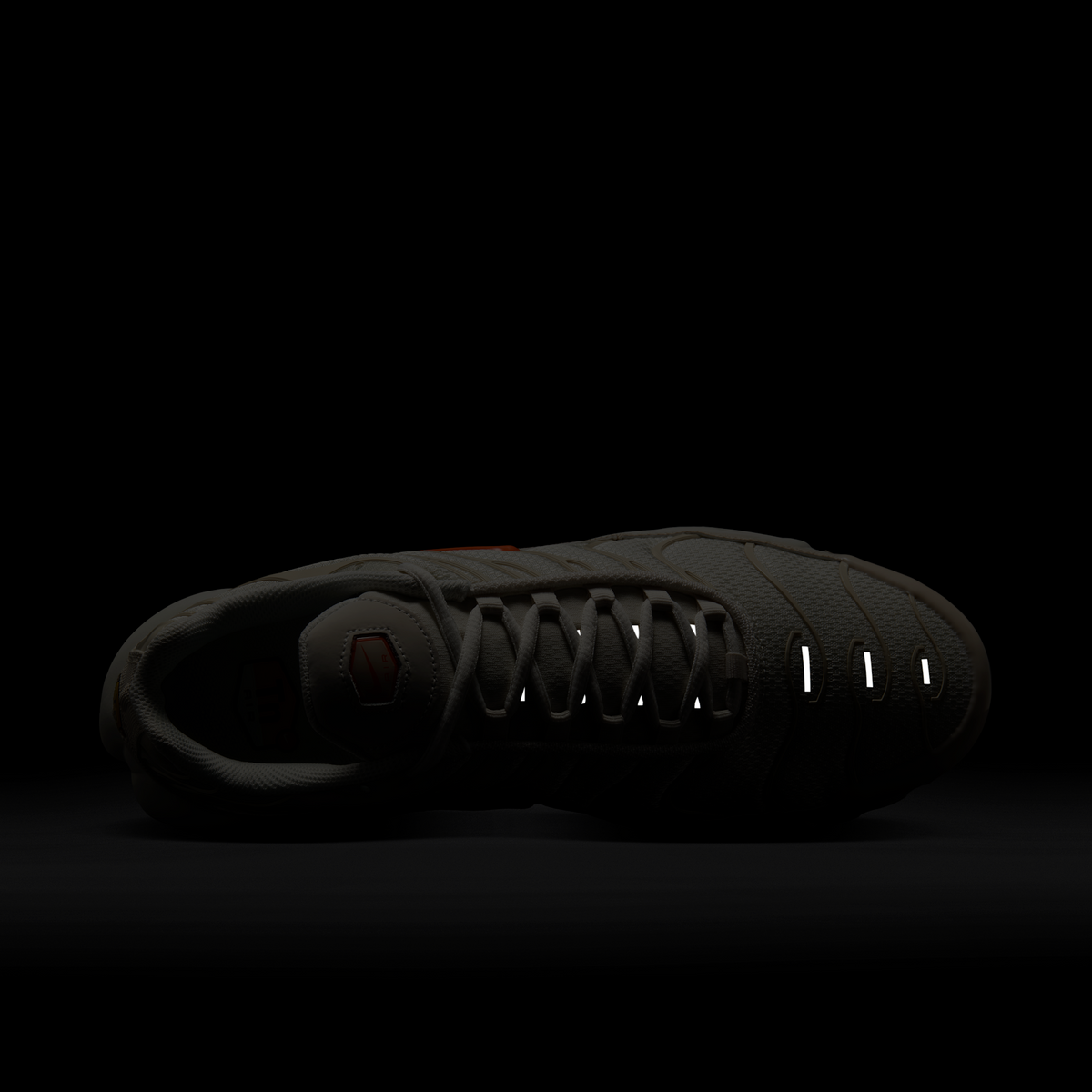 Nike Air Max Plus Phantom Safety Orange | DM0032-019