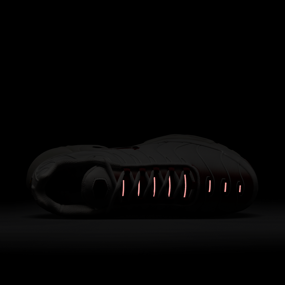 Nike Air Max Plus White University Red | FN3410-100
