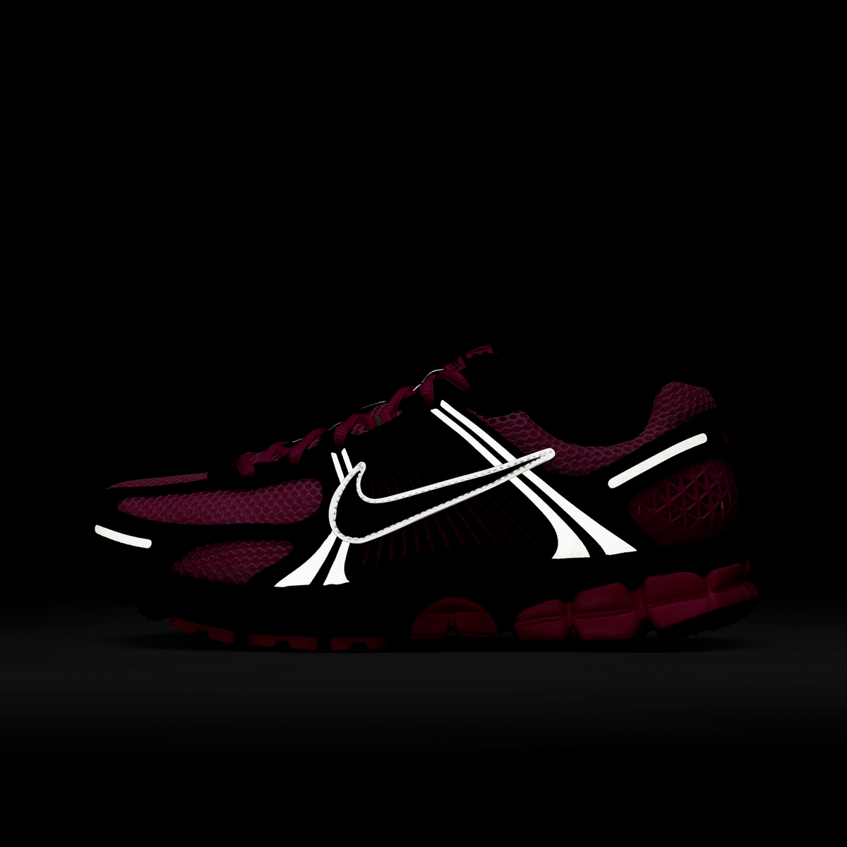 Nike Zoom Vomero 5 Pink Spell Black (Women's)