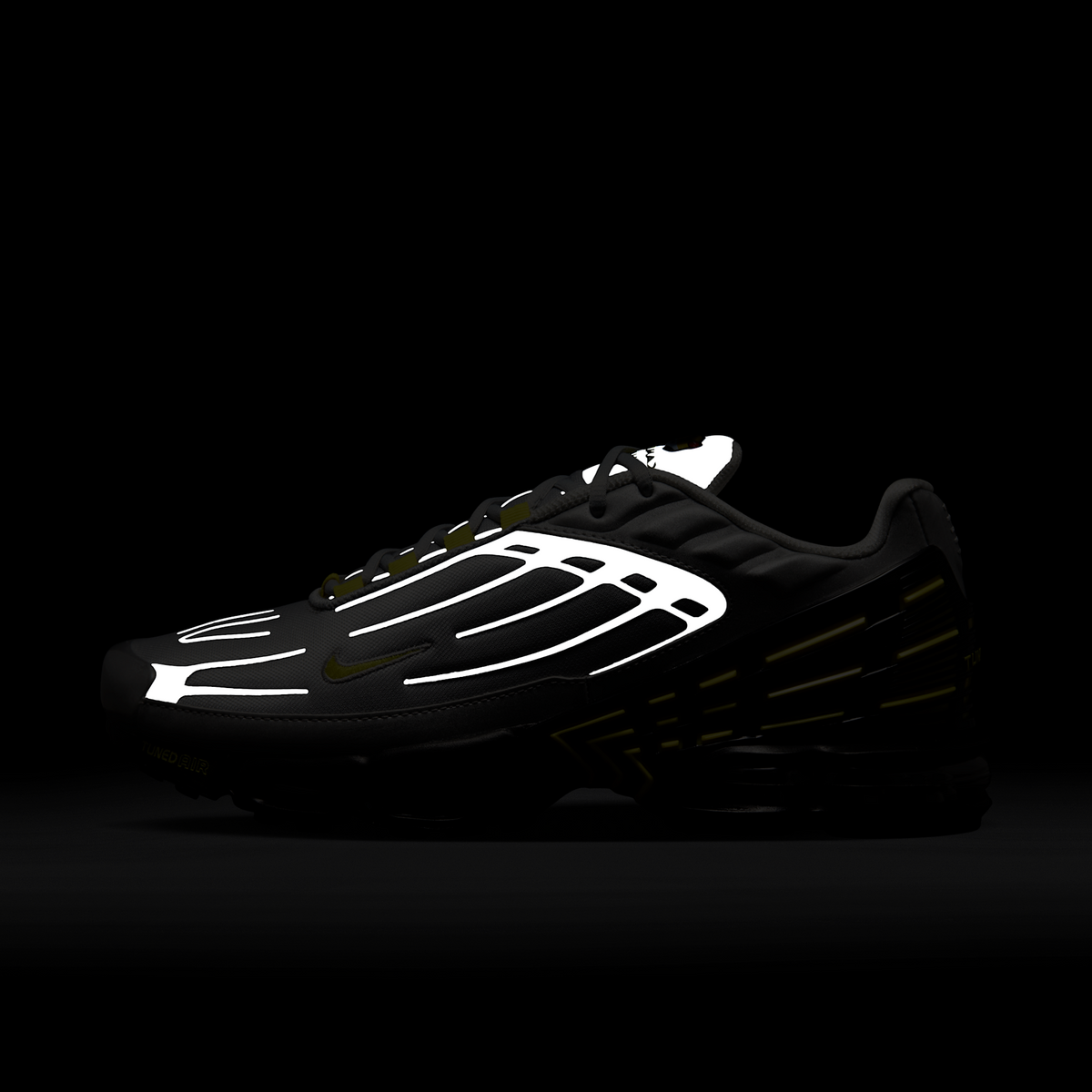 Nike Air Max Plus 3 Metallic Silver Opti Yellow | FZ4623-001