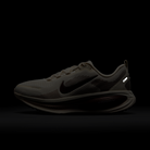 Nike Vomero 18 Pale Ivory Red Sepia Silt Red Dark Team Red (Women's)