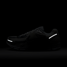 Nike Zoom Vomero 5 Chrome Toe (Women's)
