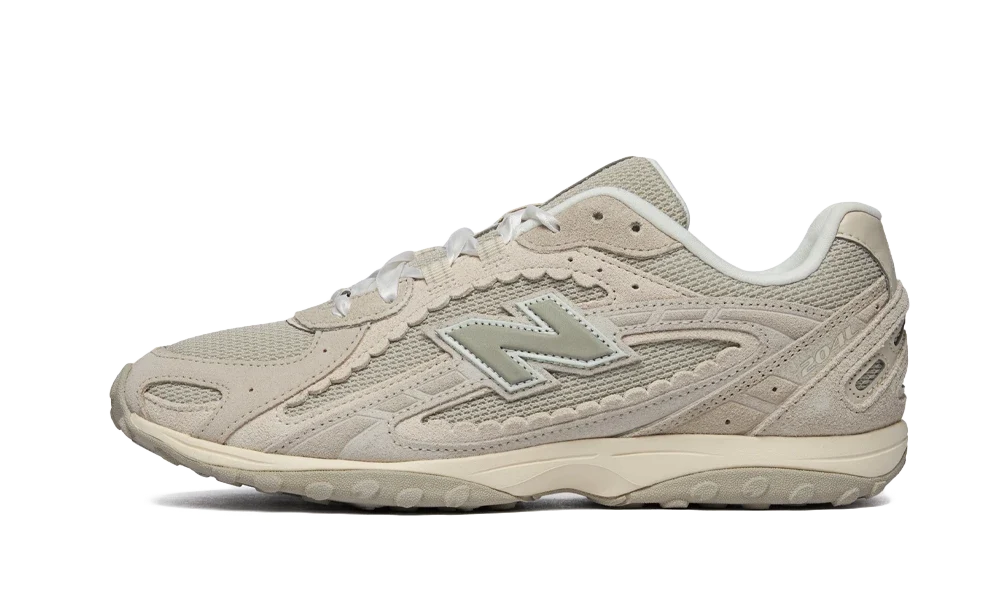 New Balance 204L Sea Salt Linen
