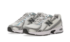 New Balance 740 White Castlerock — vue de face